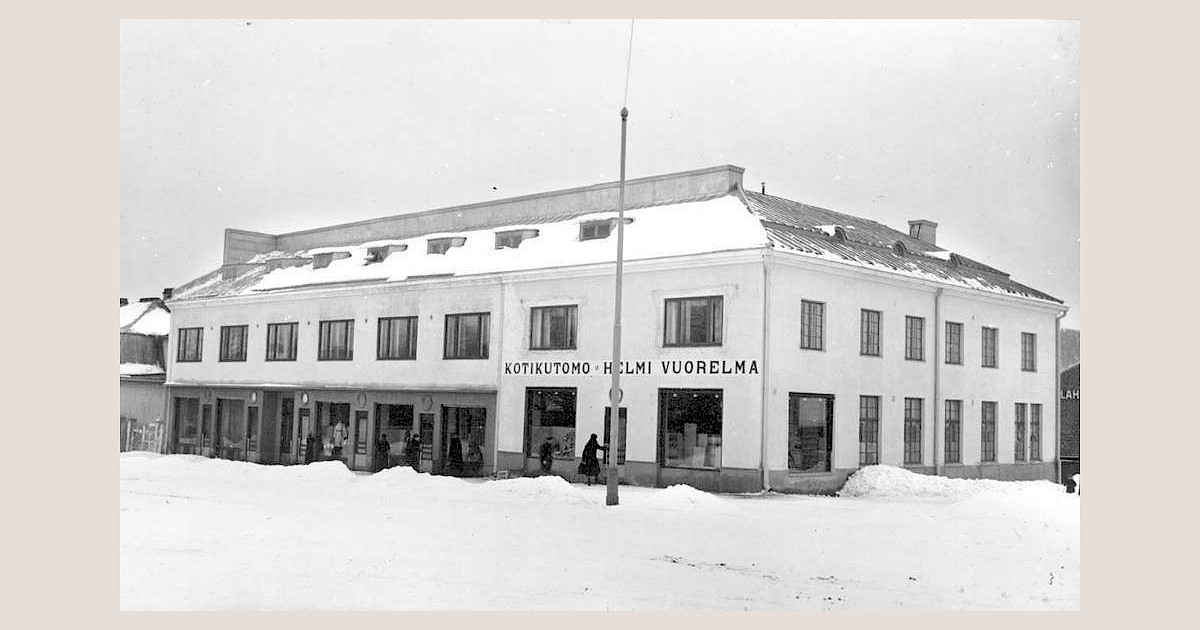 Vuorelma Oy - Tietokirstu - Dräktskrin